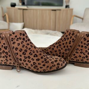 Cheetah print Cat & Jack Ankle Boots- kids size 1